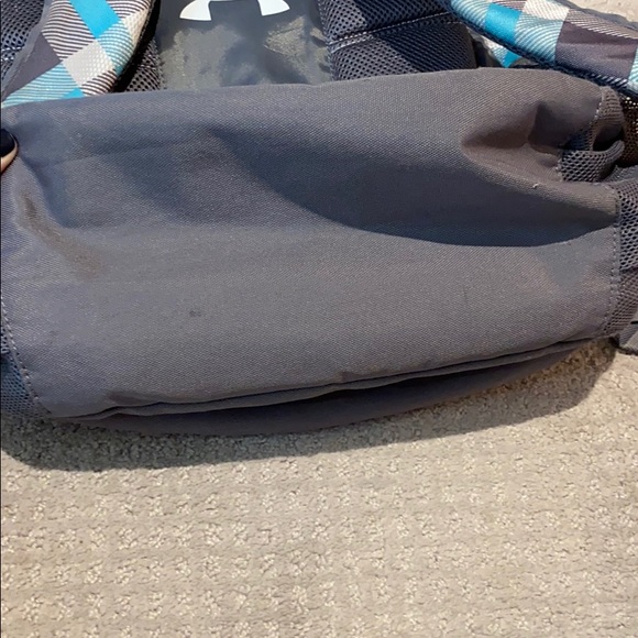 Under Armour backpack blue & gray plaid - Picture 7 of 11